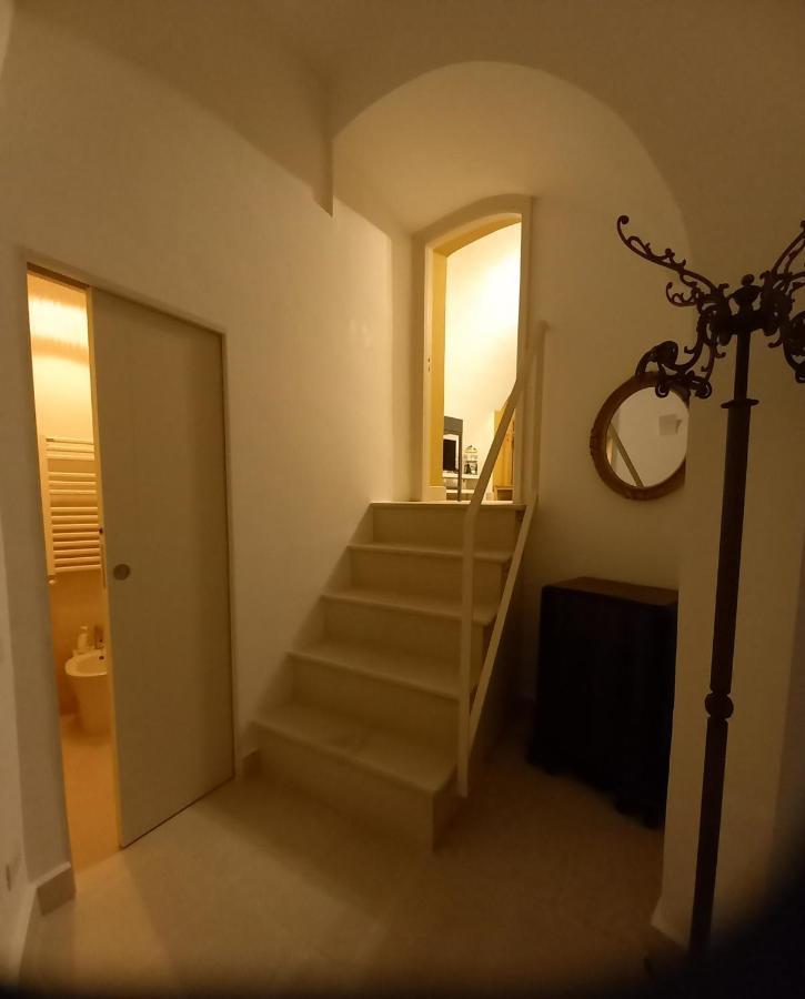 Le Petit Palais - Naples Bed & Breakfast Екстериор снимка
