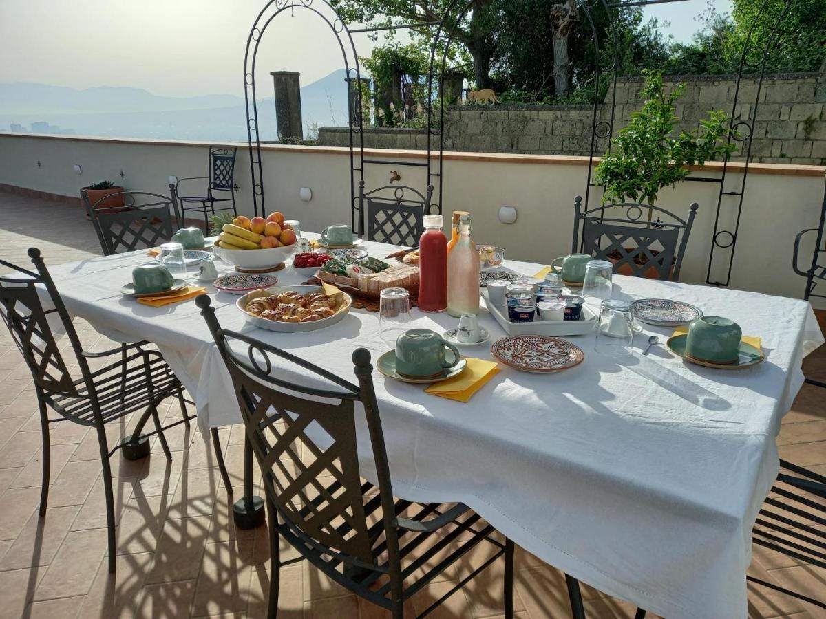 Le Petit Palais - Naples Bed & Breakfast Екстериор снимка
