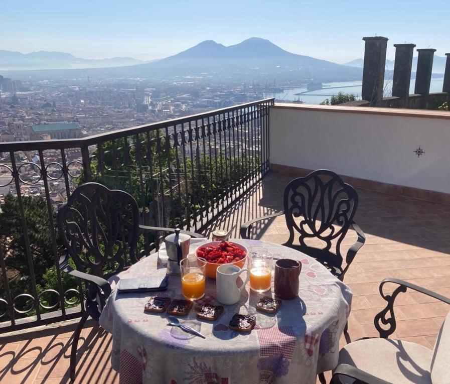 Le Petit Palais - Naples Bed & Breakfast Екстериор снимка