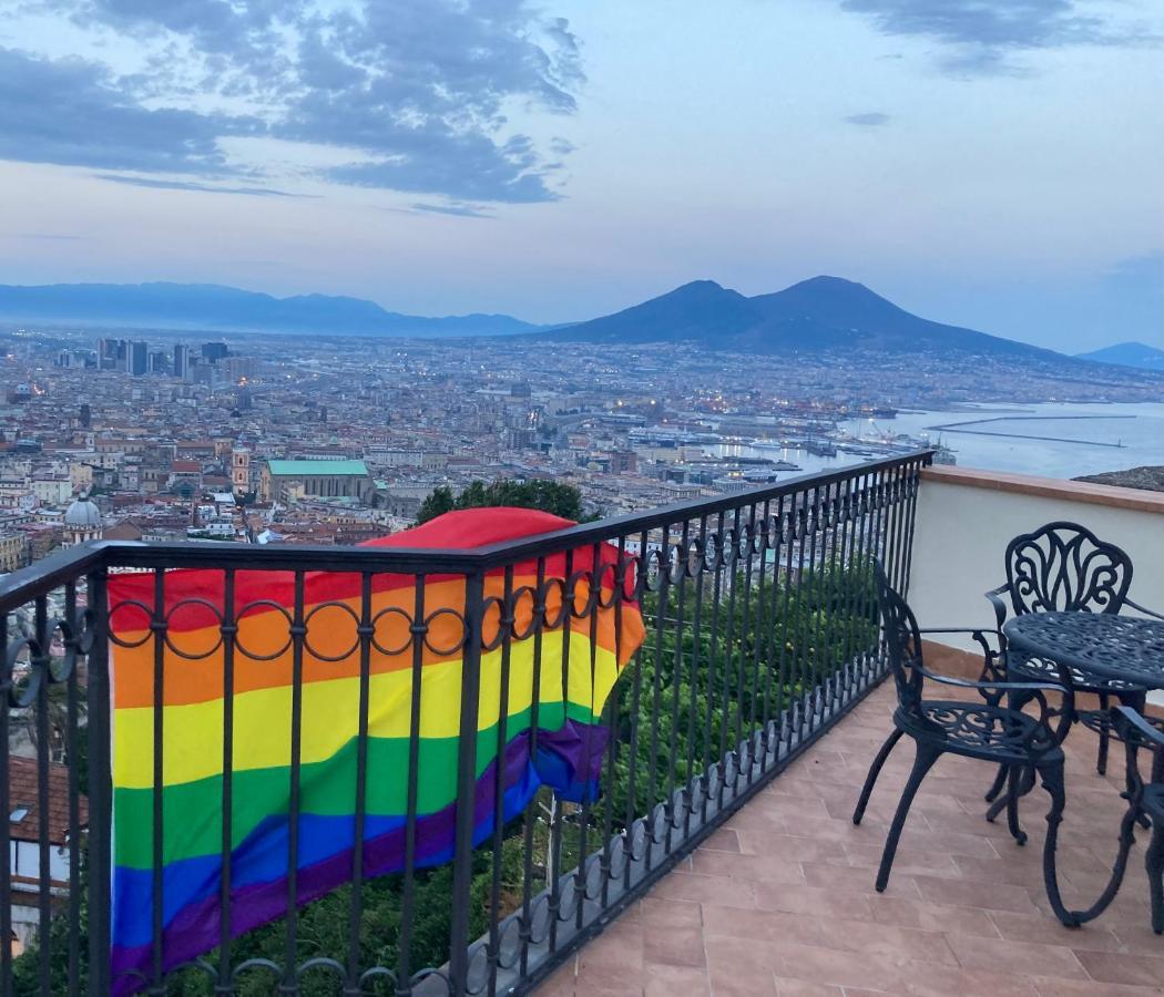 Le Petit Palais - Naples Bed & Breakfast Екстериор снимка